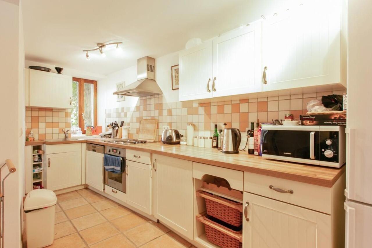 Willa Charming And Quaint 2-Bed House In Marseillan Zewnętrze zdjęcie
